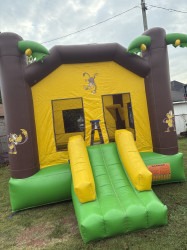 Basic monkey Bounce house